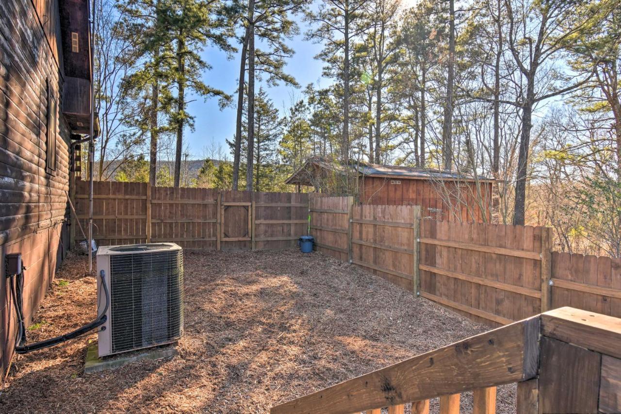 Luxury Pearcy Cabin With 5 Private Acres And Hot Tub! Buitenkant foto
