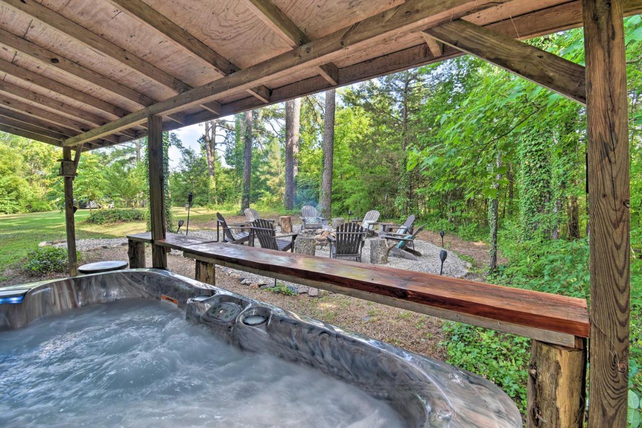 Luxury Pearcy Cabin With 5 Private Acres And Hot Tub! Buitenkant foto