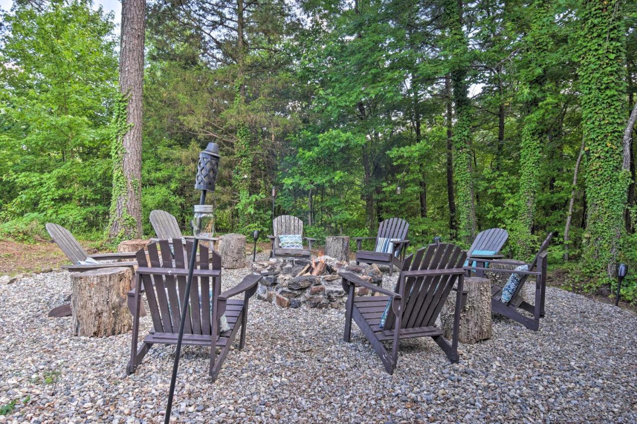 Luxury Pearcy Cabin With 5 Private Acres And Hot Tub! Buitenkant foto